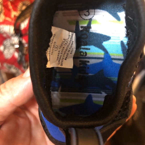 Water shoes for Toddlers - Picture 2 of 4